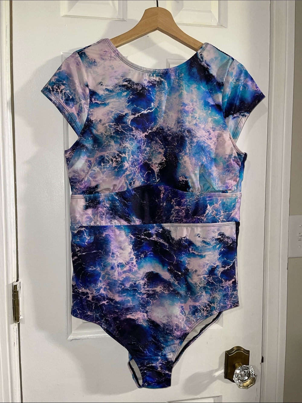 Ocean Wave Print Short Sleeve Swimsuit - Blue & Purple